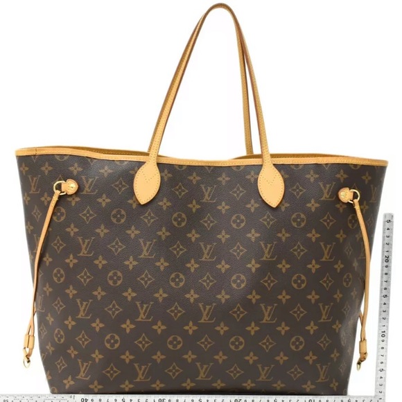Louis Vuitton Handbags - AUTHENTIC Louis Vuitton neverfull gm